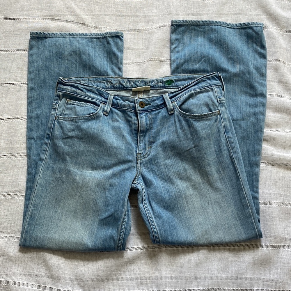 Levi light wash low flare denim. - Picture 3 of 13